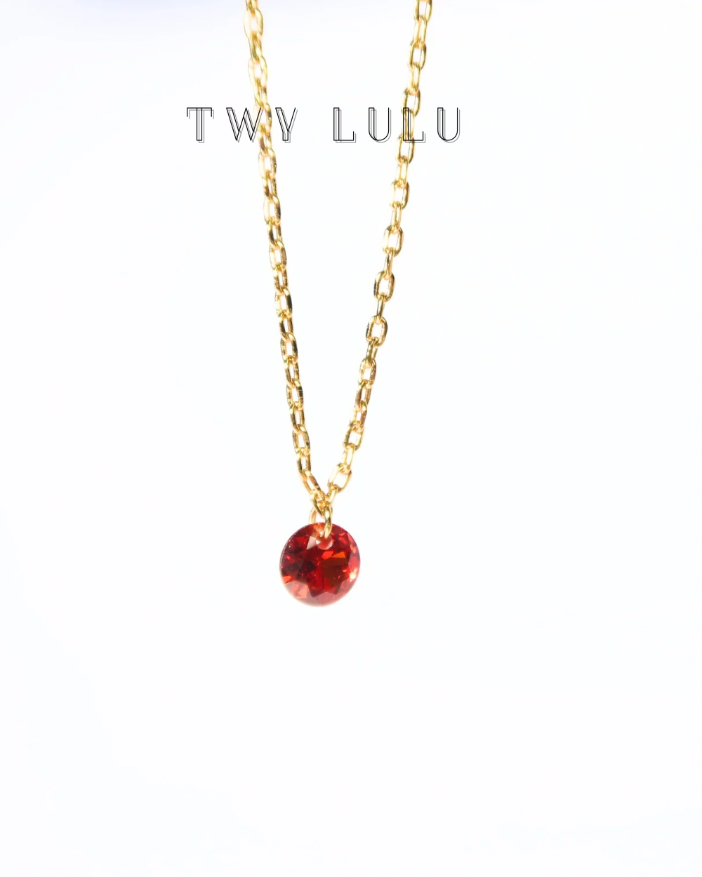 Float diamond necklace -Red