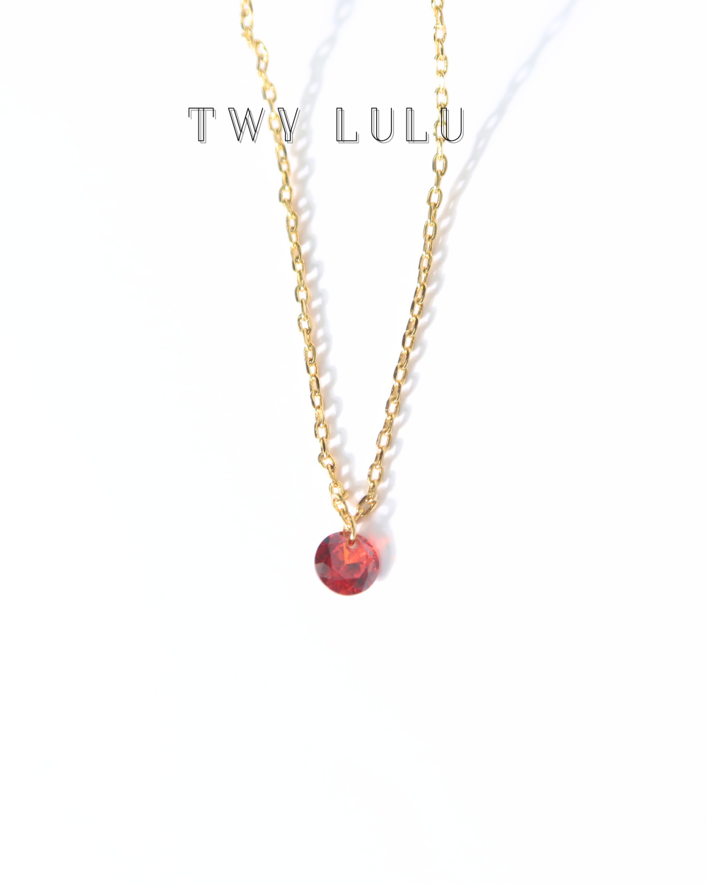 Float diamond necklace -Red