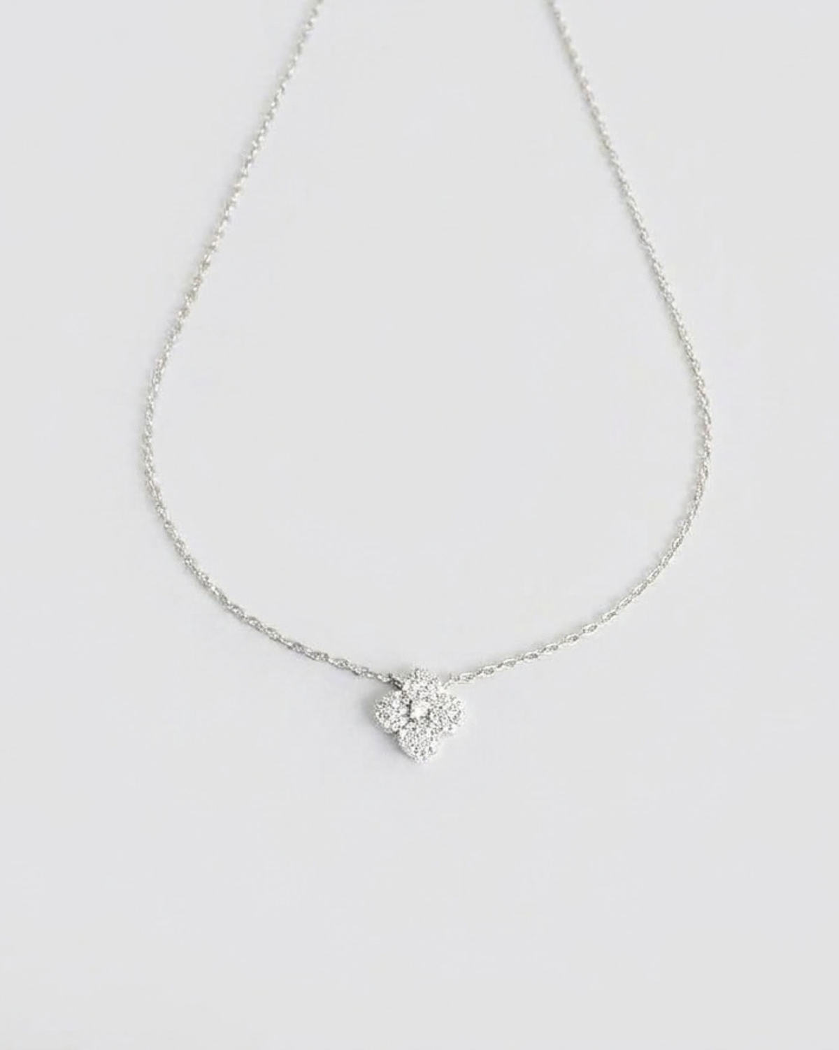 Floral Zircon Necklace silver
