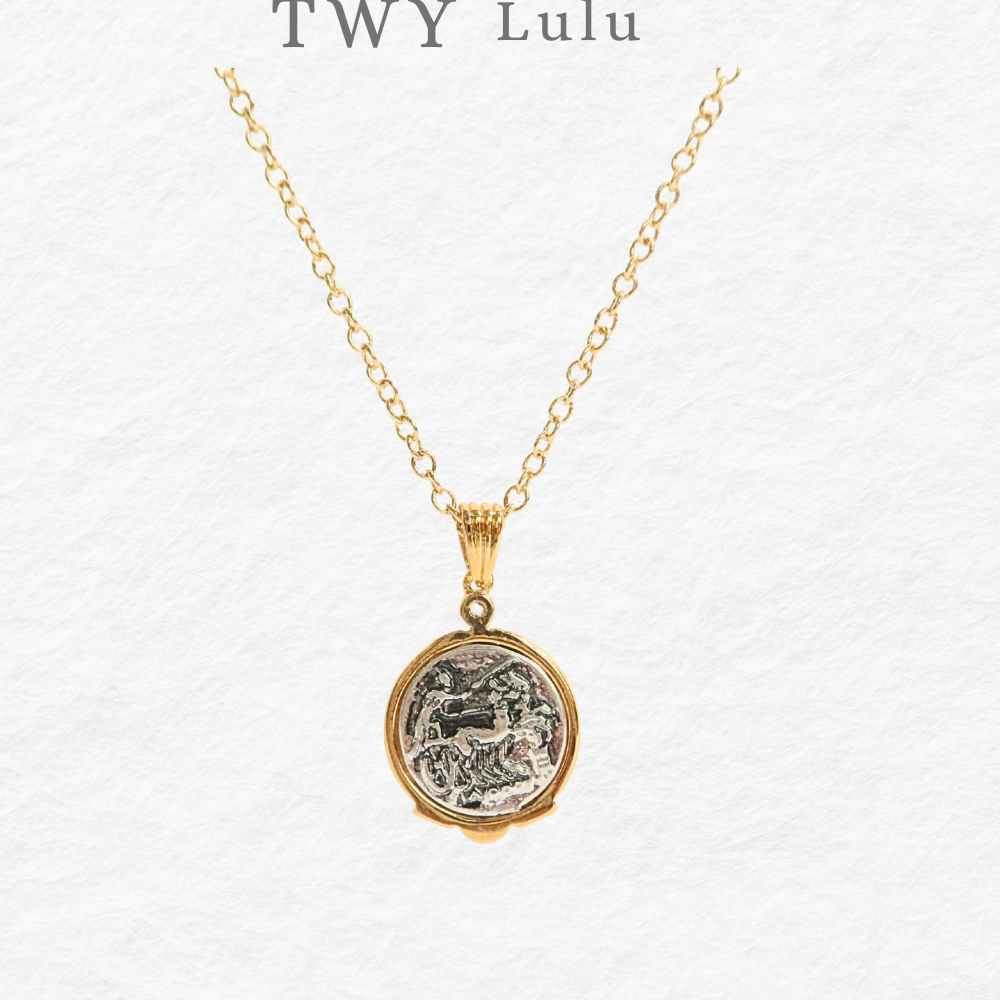 
                      
                        Elas Old coin necklace 18k gold plating
                      
                    