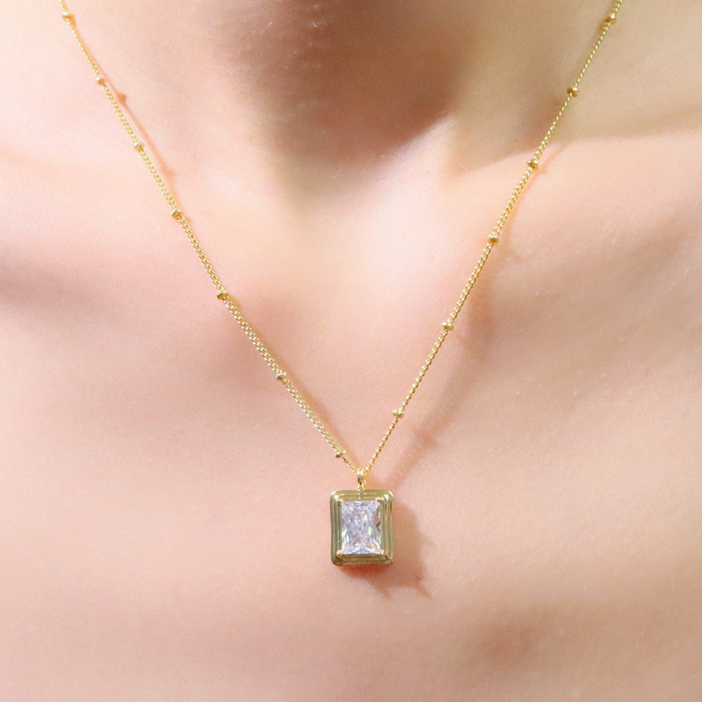 TWY Perfume diamond necklace