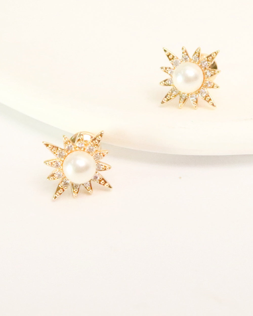 pearl hexagram stud earring 18k gold plating with 5A zircon