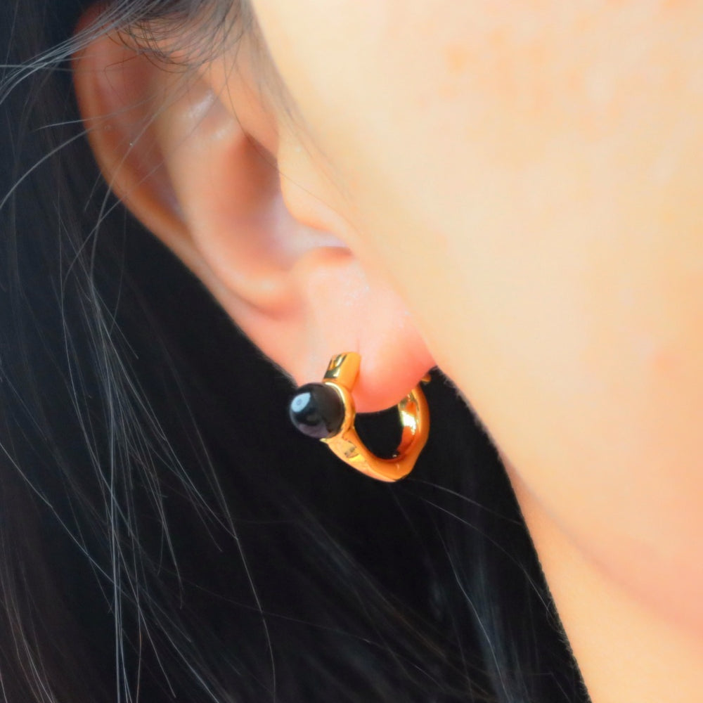 Sujun black agate hoop