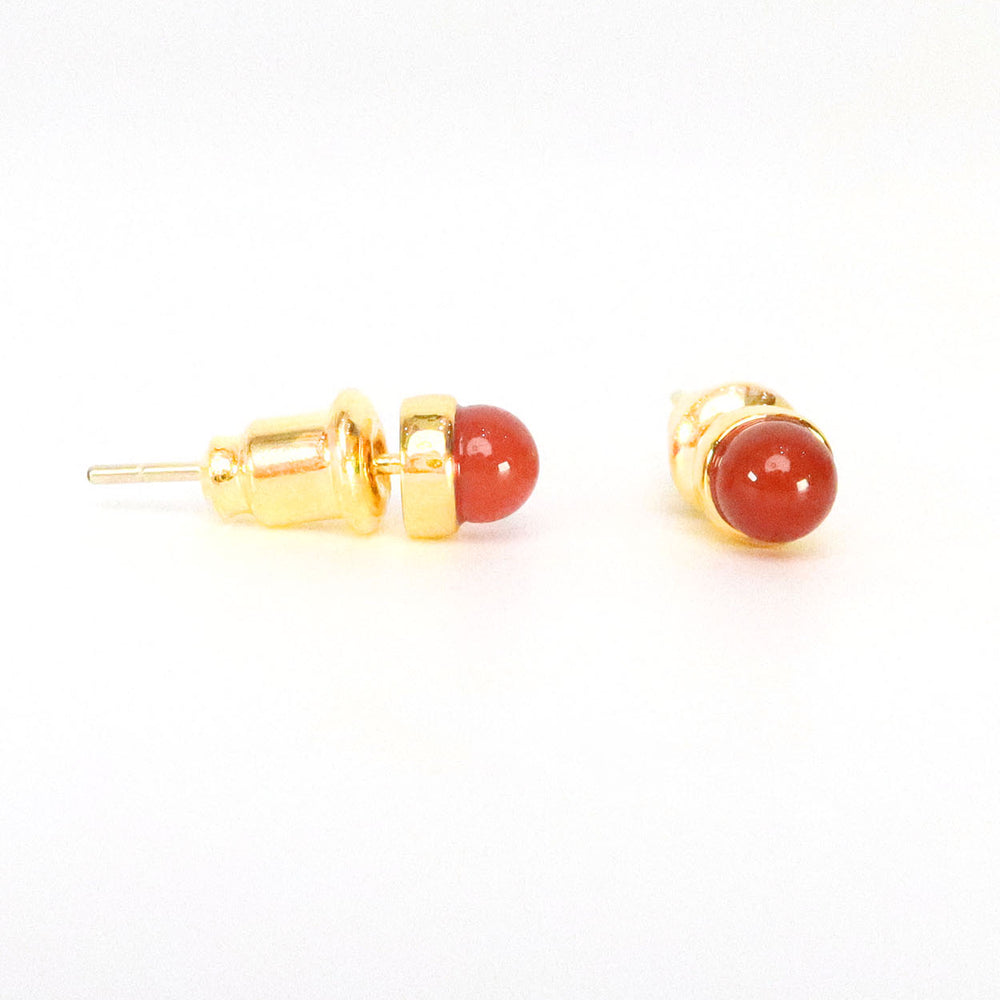 
                      
                        Candy bean stud 18k gold plating with red agate
                      
                    