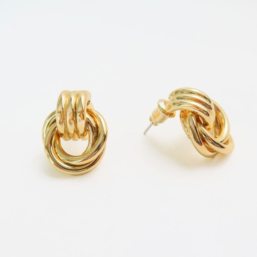 
                      
                        Hugo twist gold stud
                      
                    
