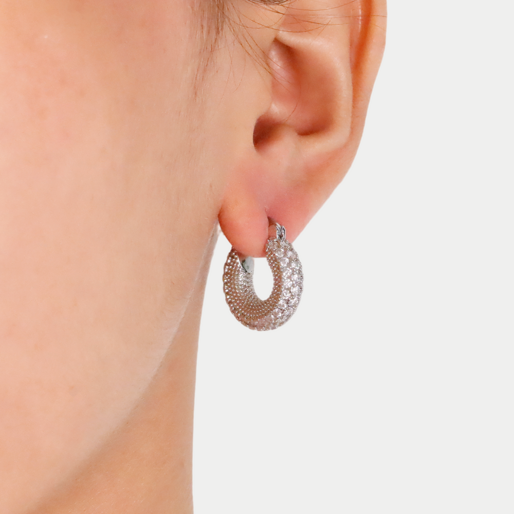 
                      
                        Sara zircon hoop 18k gold plating
                      
                    