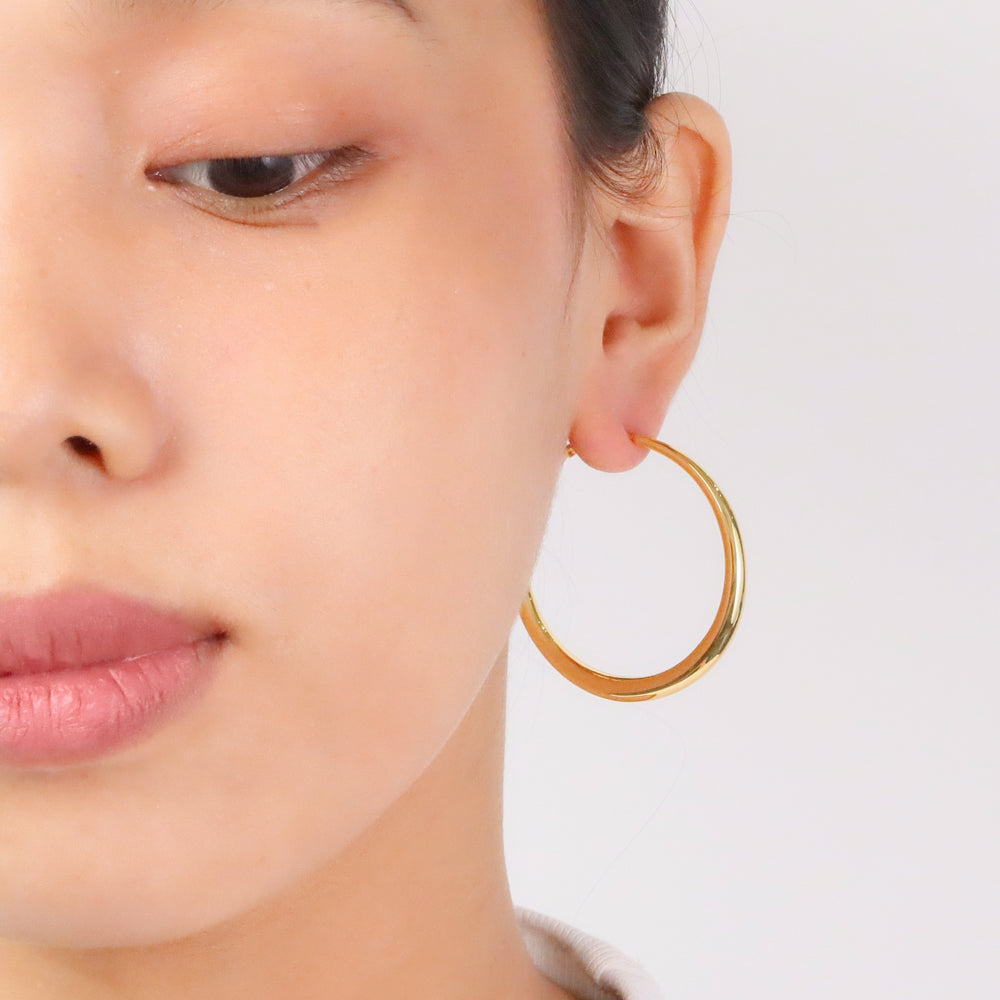 Leeyun mega hoop 18k gold plating