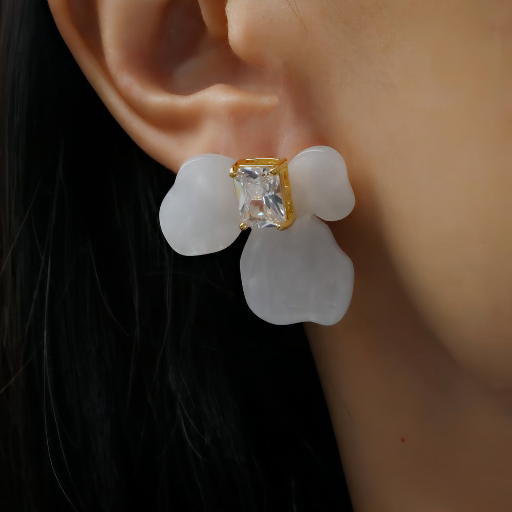 Isabella floral earring (white zircon )