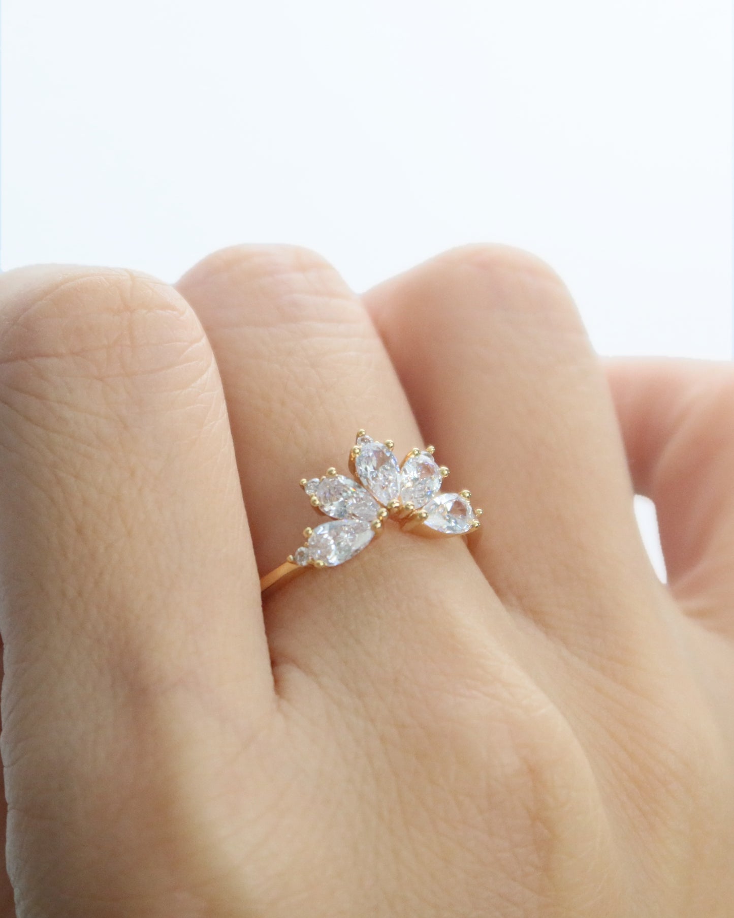 Crown Zircon Ring
