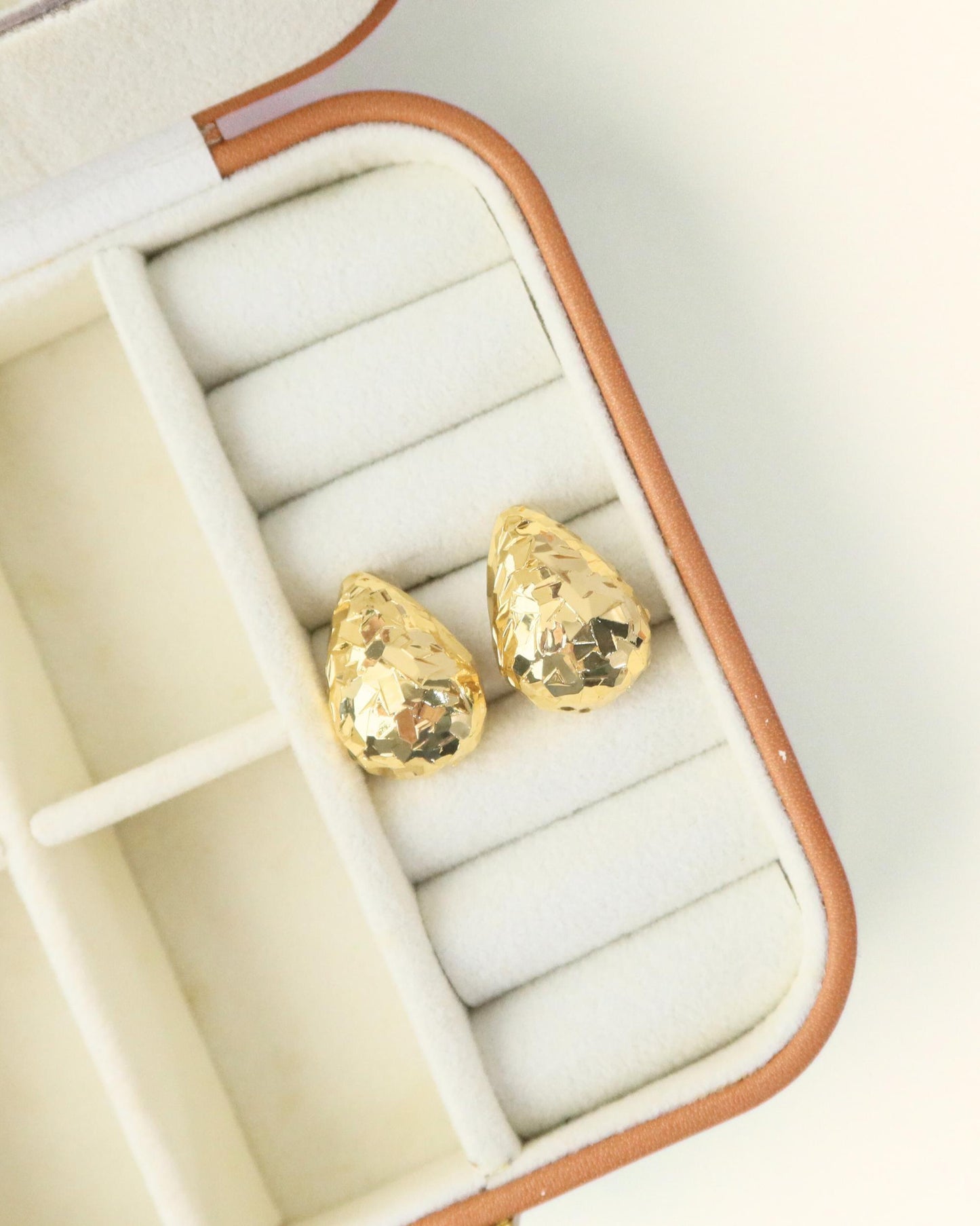 Shilly Bonga Earring